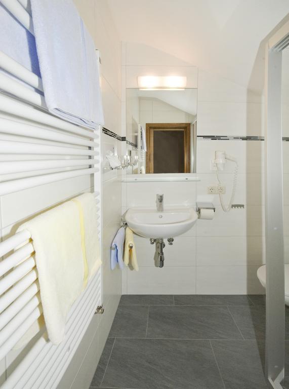 Pension Riedlsperger Saalbach Exterior foto