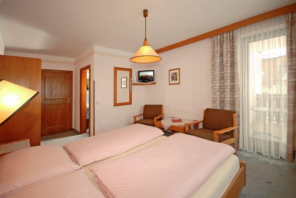 Pension Riedlsperger Saalbach Exterior foto